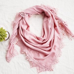Exotic Machine Stitch Lace Scarf
